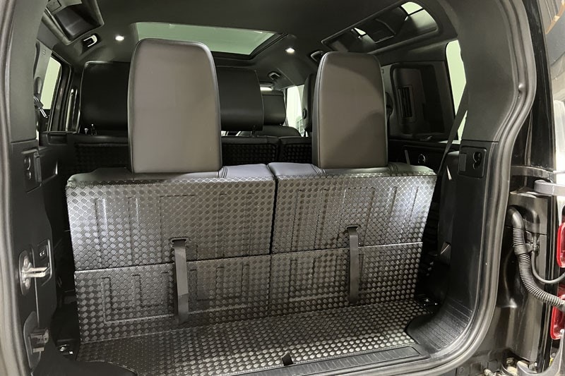 Used Land Rover Defender 2024 for sale - 77965398: Photo 44