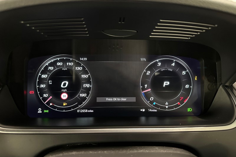 Used Jaguar F-Type 2023 for sale - 77649903: Photo 15