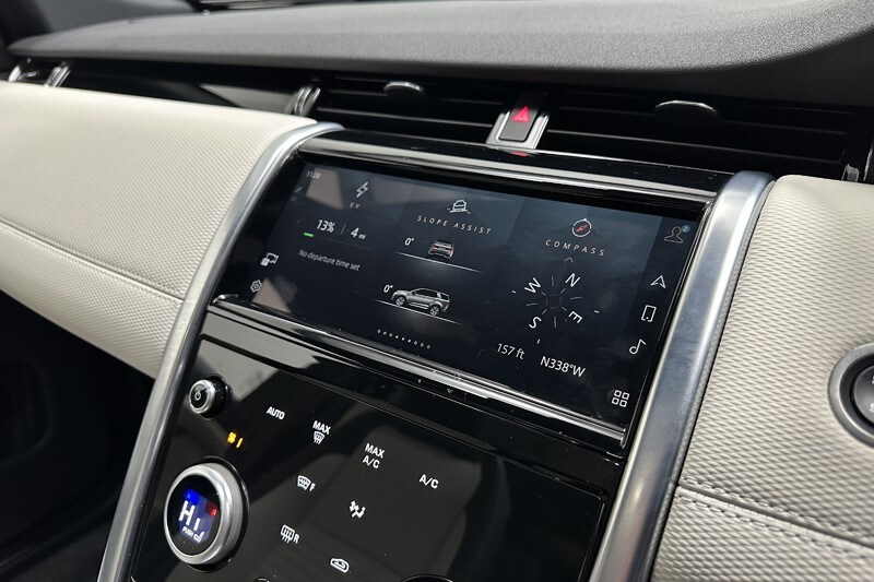 Used Land Rover Discovery Sport 2023 for sale - 77888382: Photo 32