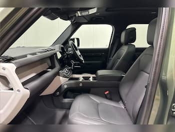 Used Land Rover Defender 2026 for sale - 79852100: Photo