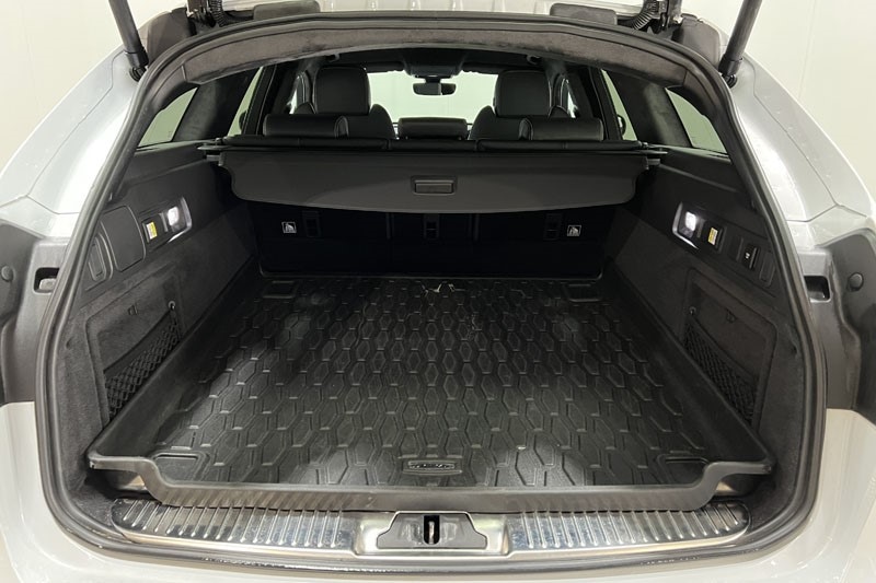 Used Jaguar XF 2019 for sale - 77151621: Photo 10