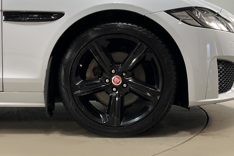 Used Jaguar XF 2019 for sale - 77151621: Photo 8