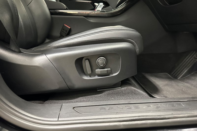 Used Land Rover Range Rover Evoque 2024 for sale - 77834034: Photo 23