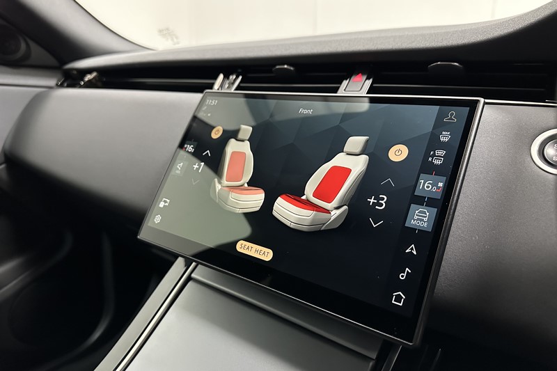 Used Land Rover Range Rover Evoque 2024 for sale - 77834034: Photo 33