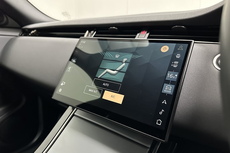 Used Land Rover Range Rover Evoque 2024 for sale - 77834034: Photo 34