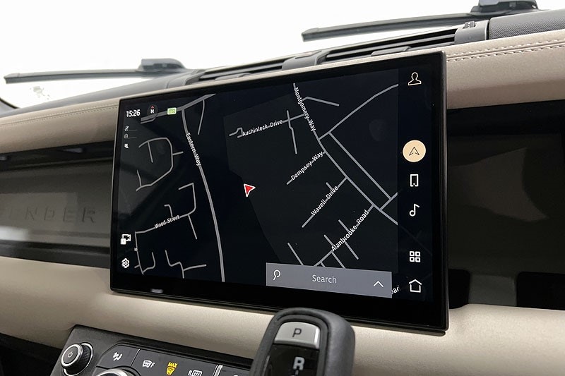 Used Land Rover Defender 2023 for sale - 77973669: Photo 11