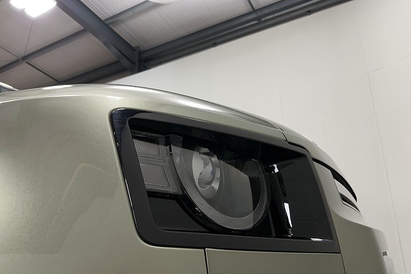 Used Land Rover Defender 2023 for sale - 77973669: Photo 17