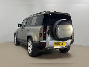 Used Land Rover Defender 2023 for sale - 77973669: Photo