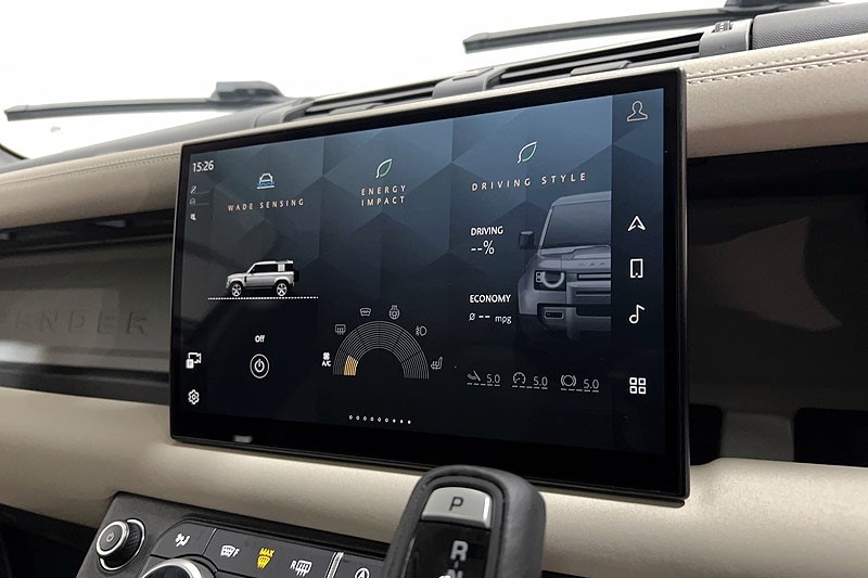 Used Land Rover Defender 2023 for sale - 77973669: Photo 37