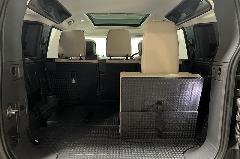 Used Land Rover Defender 2023 for sale - 77973669: Photo 52