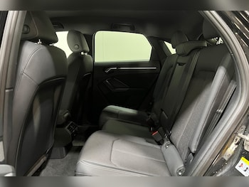 Used Audi Q3 2023 for sale - 77198352: Photo