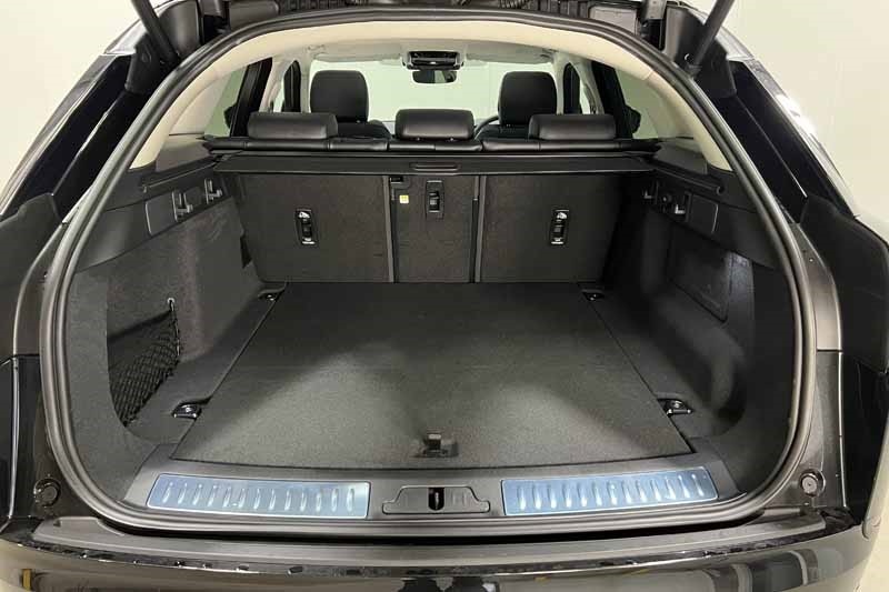 Used Land Rover Range Rover Velar 2025 for sale - 76981468: Photo 10