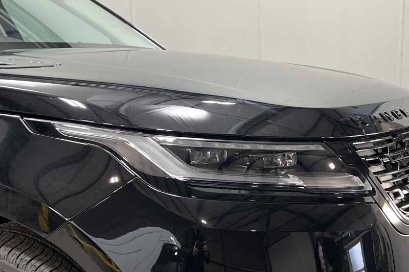 Used Land Rover Range Rover Velar 2025 for sale - 76981468: Photo 17