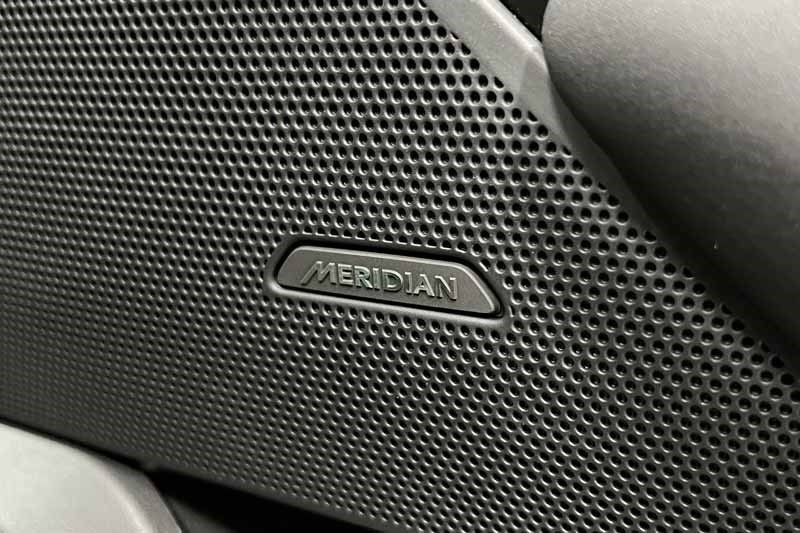 Used Land Rover Range Rover Velar 2025 for sale - 76981468: Photo 24