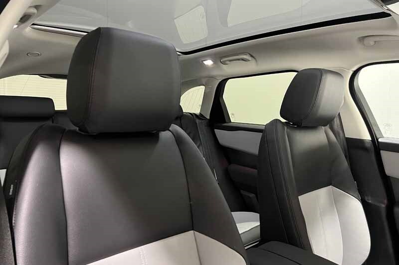 Used Land Rover Range Rover Velar 2025 for sale - 76981468: Photo 27