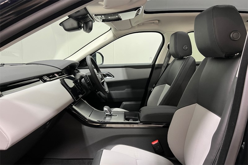 Used Land Rover Range Rover Velar 2025 for sale - 76981468: Photo 3