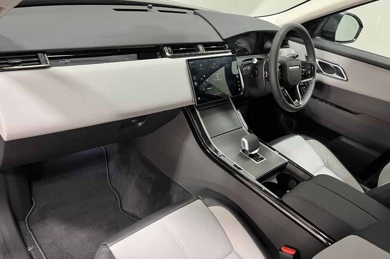 Used Land Rover Range Rover Velar 2025 for sale - 76981468: Photo 38