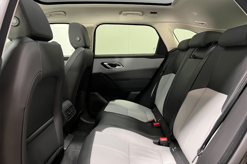 Used Land Rover Range Rover Velar 2025 for sale - 76981468: Photo 4