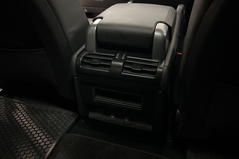 Used Land Rover Defender 2024 for sale - 77665226: Photo 18