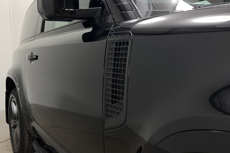 Used Land Rover Defender 2024 for sale - 77665226: Photo 20