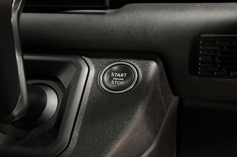 Used Land Rover Defender 2024 for sale - 77665226: Photo 34