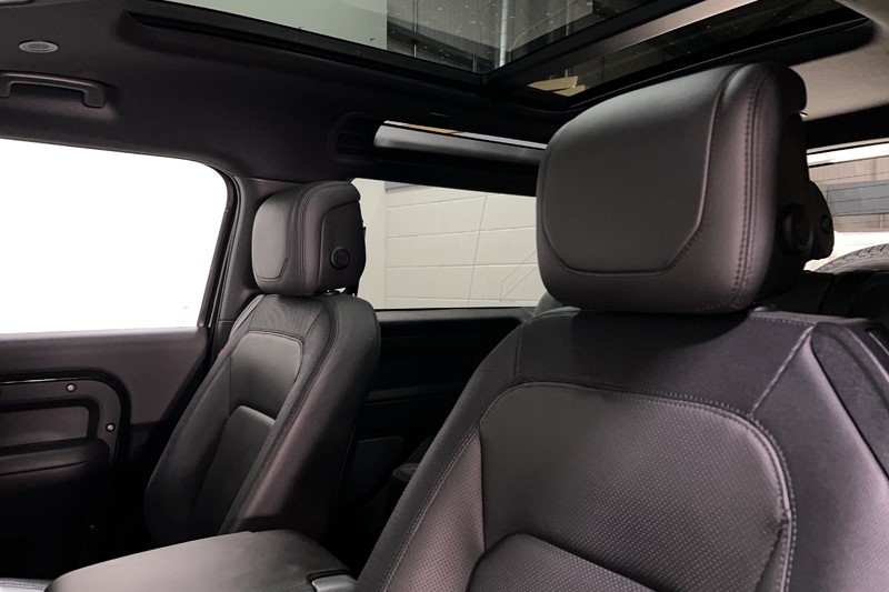 Used Land Rover Defender 2024 for sale - 77665226: Photo 45