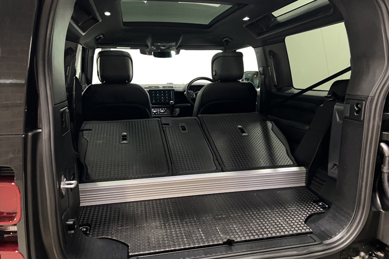 Used Land Rover Defender 2024 for sale - 77665226: Photo 48