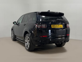 Used Land Rover Discovery Sport 2024 for sale - 78408439: Photo