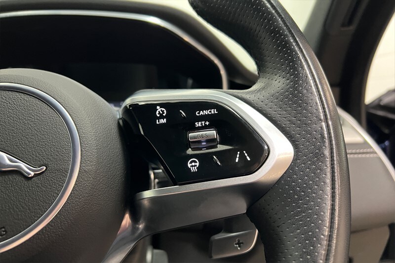 Used Jaguar F-Pace 2021 for sale - 77476612: Photo 29