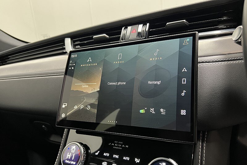 Used Jaguar F-Pace 2021 for sale - 77476612: Photo 33