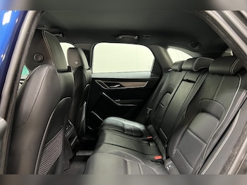 Used Jaguar F-Pace 2021 for sale - 77476612: Photo
