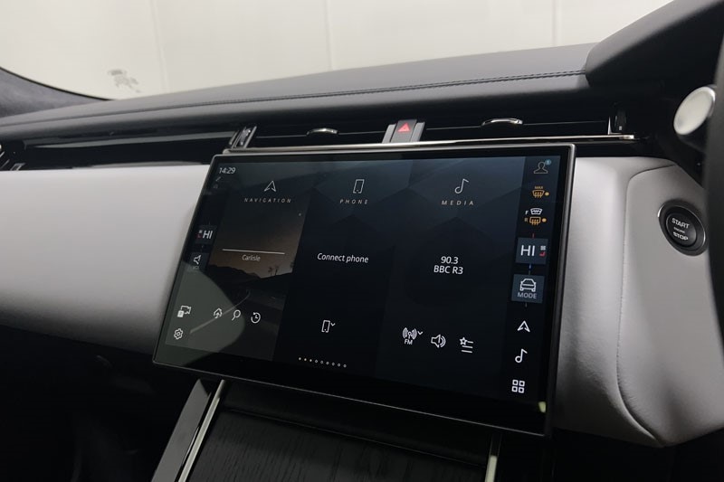 Used Land Rover Range Rover Velar 2025 for sale - 77326445: Photo 32