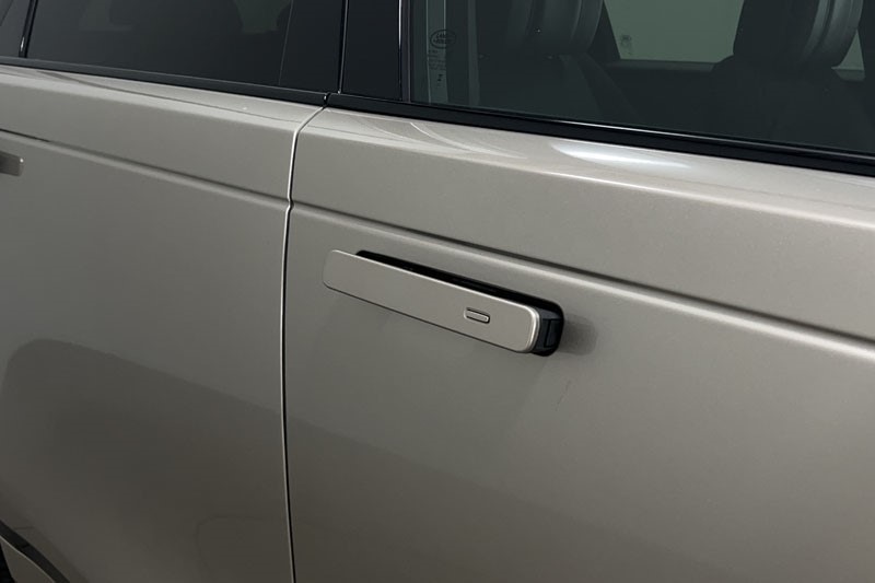 Used Land Rover Range Rover Velar 2025 for sale - 77326445: Photo 51