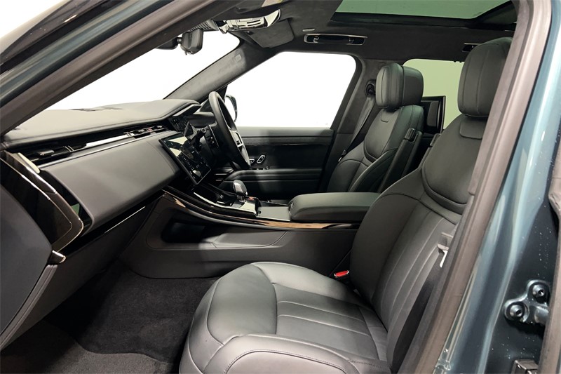 Used Land Rover Range Rover Sport 2025 for sale - 77679010: Photo 3