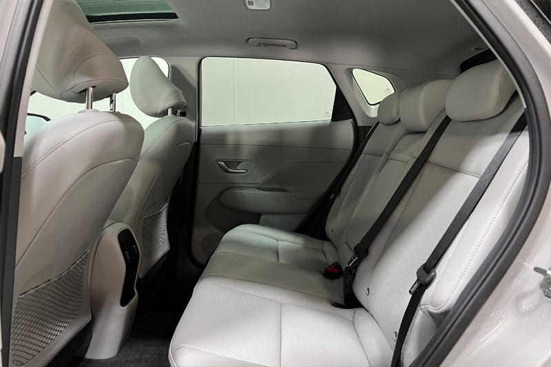 Used Hyundai KONA 2024 for sale - 77137796: Photo 4