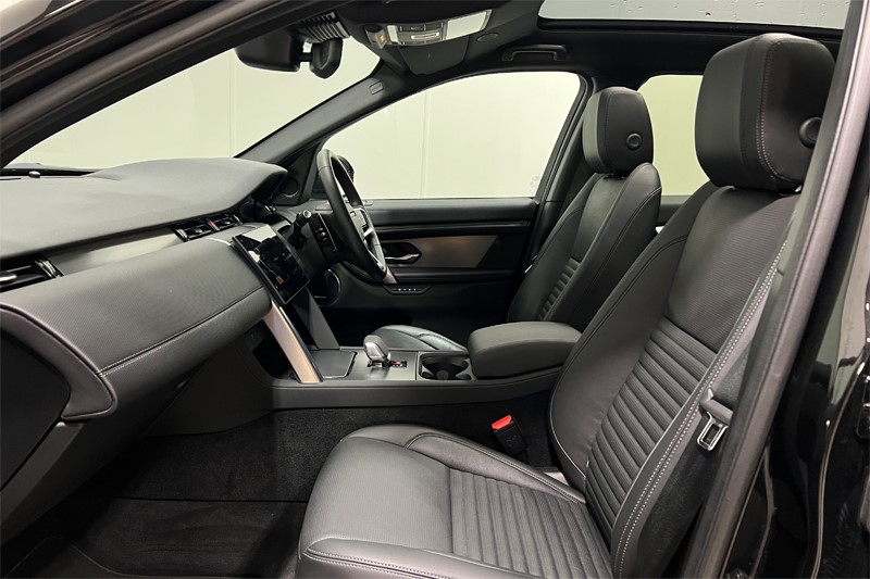 Used Land Rover Discovery Sport 2024 for sale - 77519398: Photo 3