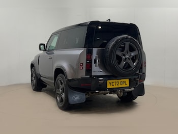 Used Land Rover Defender 2022 for sale - 79365360: Photo