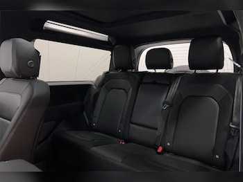 Used Land Rover Defender 2022 for sale - 79365360: Photo