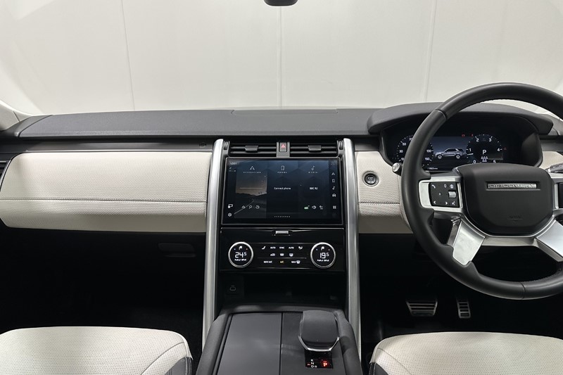 Used Land Rover Discovery 2025 for sale - 77988563: Photo 14