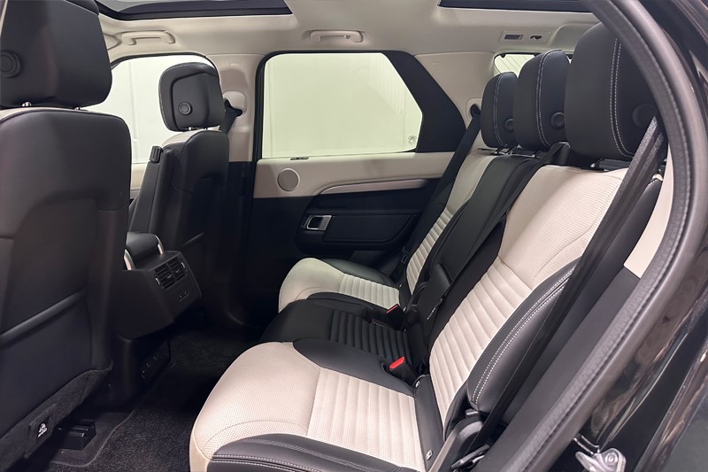 Used Land Rover Discovery 2025 for sale - 77988563: Photo 4