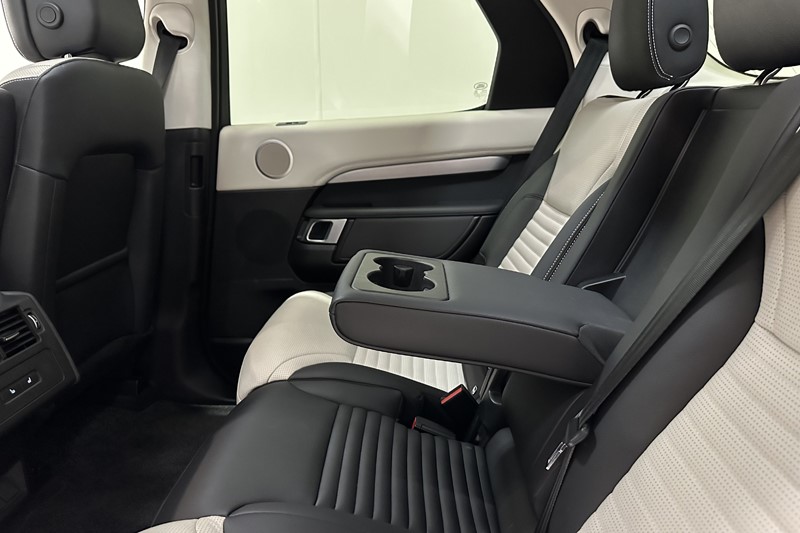 Used Land Rover Discovery 2025 for sale - 77988563: Photo 47