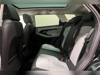 Used Land Rover Range Rover Evoque 2025 for sale - 78639956: Photo
