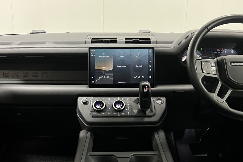 Used Land Rover Defender 2025 for sale - 77830039: Photo 14