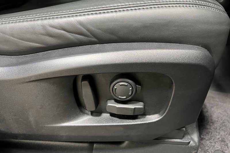 Used Land Rover Defender 2025 for sale - 77830039: Photo 25