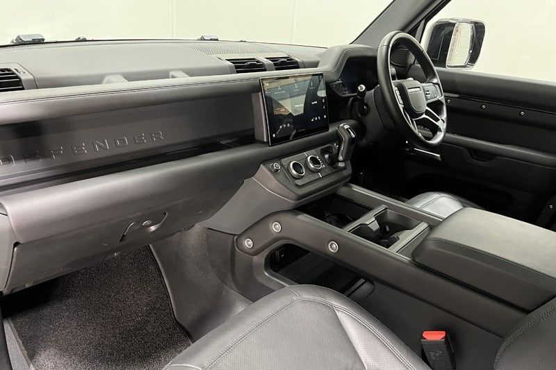 Used Land Rover Defender 2025 for sale - 77830039: Photo 40