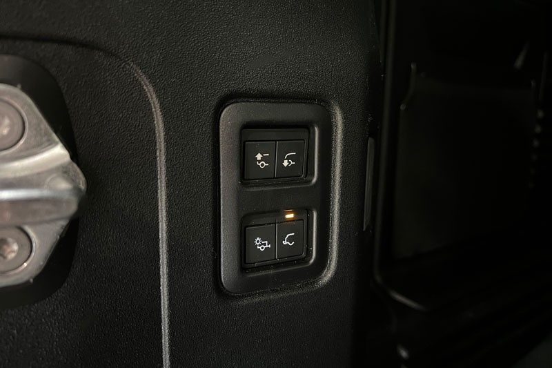 Used Land Rover Defender 2025 for sale - 77830039: Photo 46