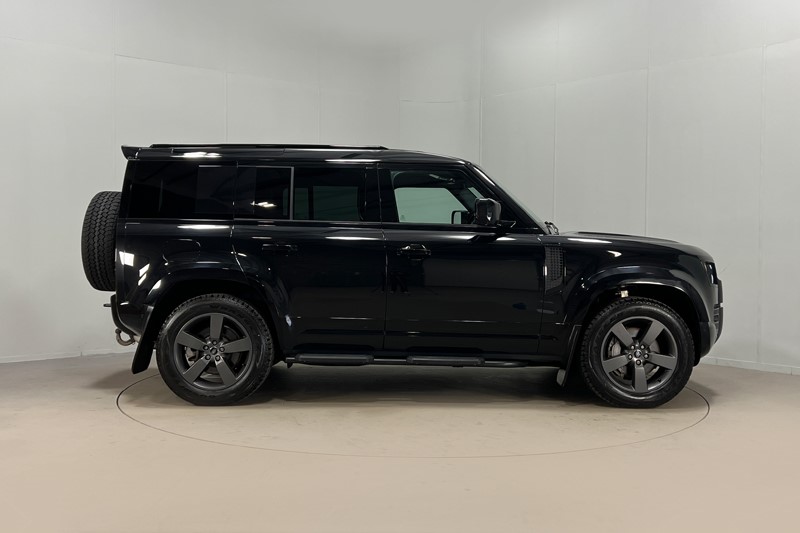 Used Land Rover Defender 2025 for sale - 77830039: Photo 5