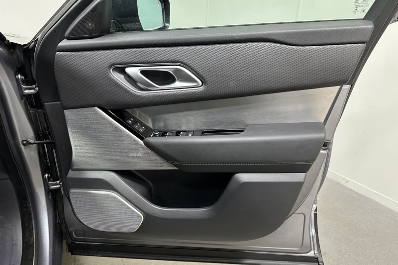 Used Land Rover Range Rover Velar 2022 for sale - 76982448: Photo 21