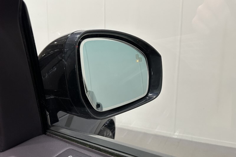 Used Land Rover Discovery 2023 for sale - 77758766: Photo 24