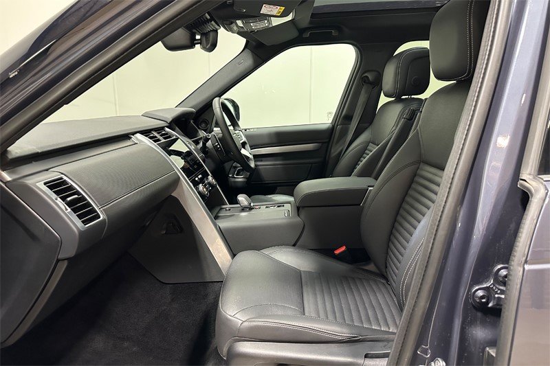 Used Land Rover Discovery 2023 for sale - 77758766: Photo 3